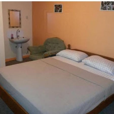 Guesthouse Albergoalberga ปารามารีโบ ภายนอก รูปภาพ